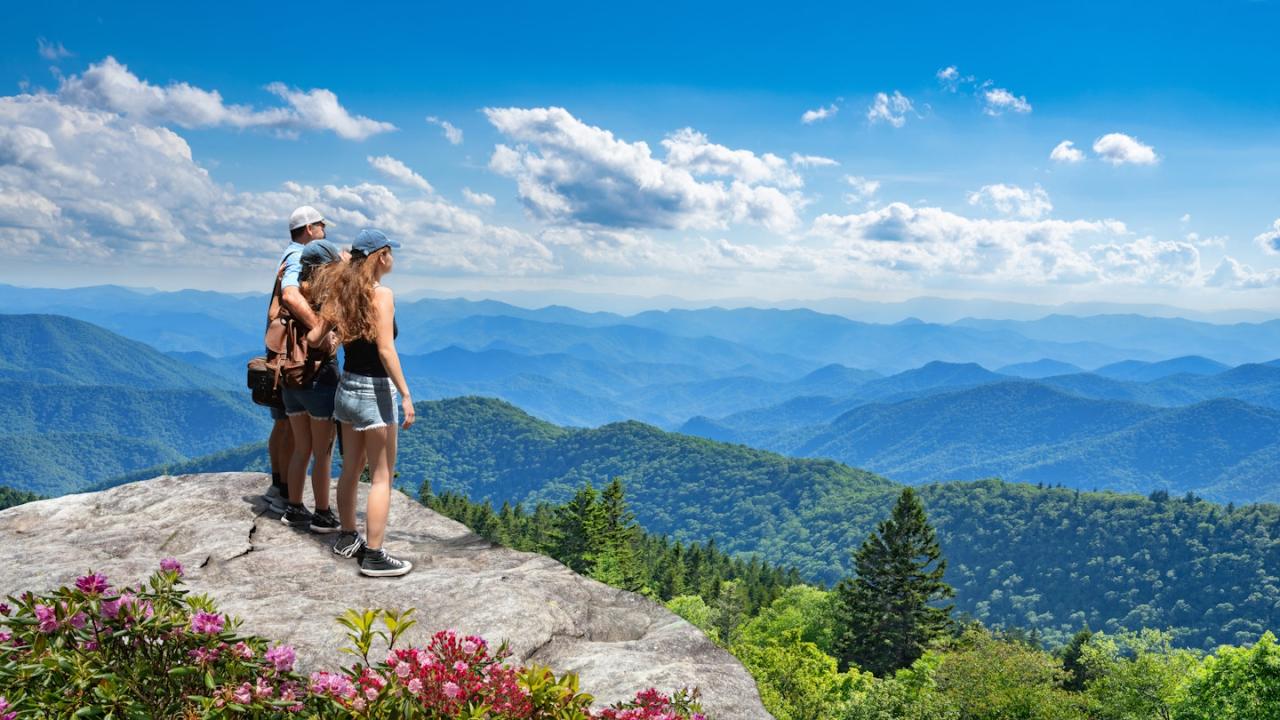 The Best Time To Visit The Great Smoky Mountains National Park - Lonely  Planet