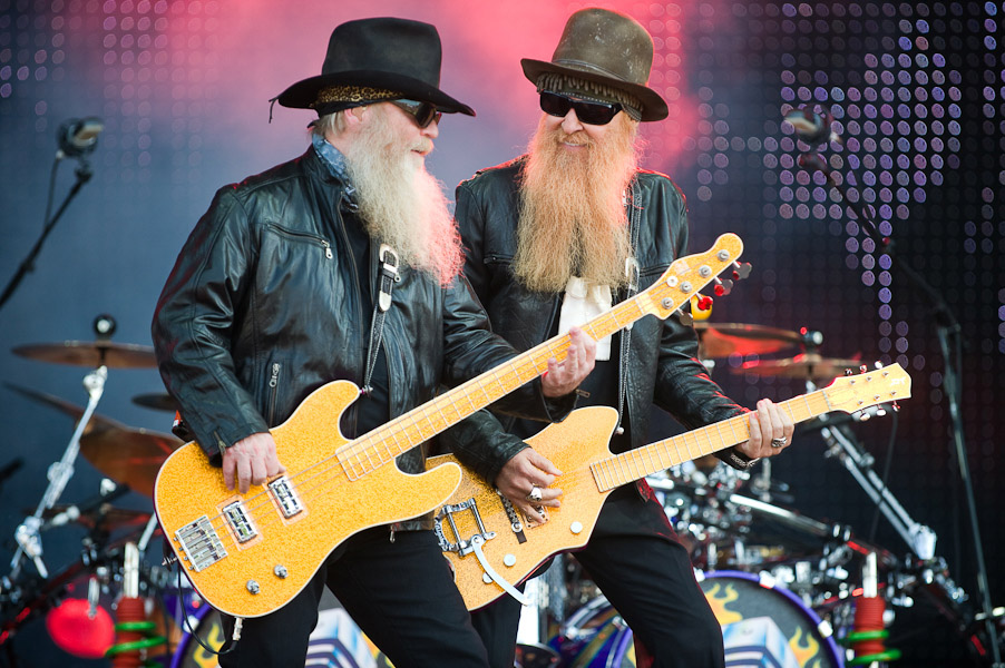 Zz Top'S Billy Gibbons Reveals He Turned Down $1 Million To Shave Off His  Beard