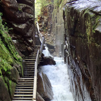 Kids Love The Flume Gorge Nature Walk In Franconia Notch, Nh