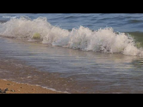 No Monday blues as CT residents head down to Hammonasset Beach