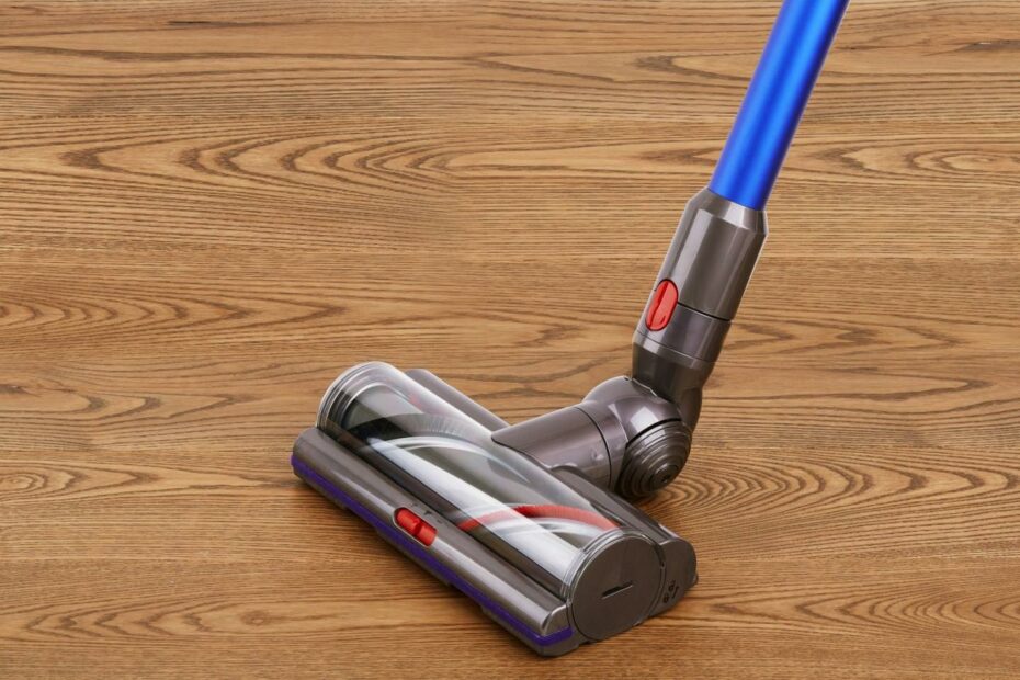 Best Vacuum Cleaners 2023 Uk – Our Expert Buying Guide And Reviews