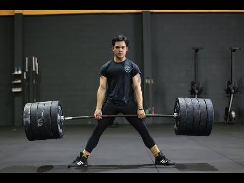 ยกน้ำหนักอย่างไรให้ถูกวิธี | GQ Get Fit