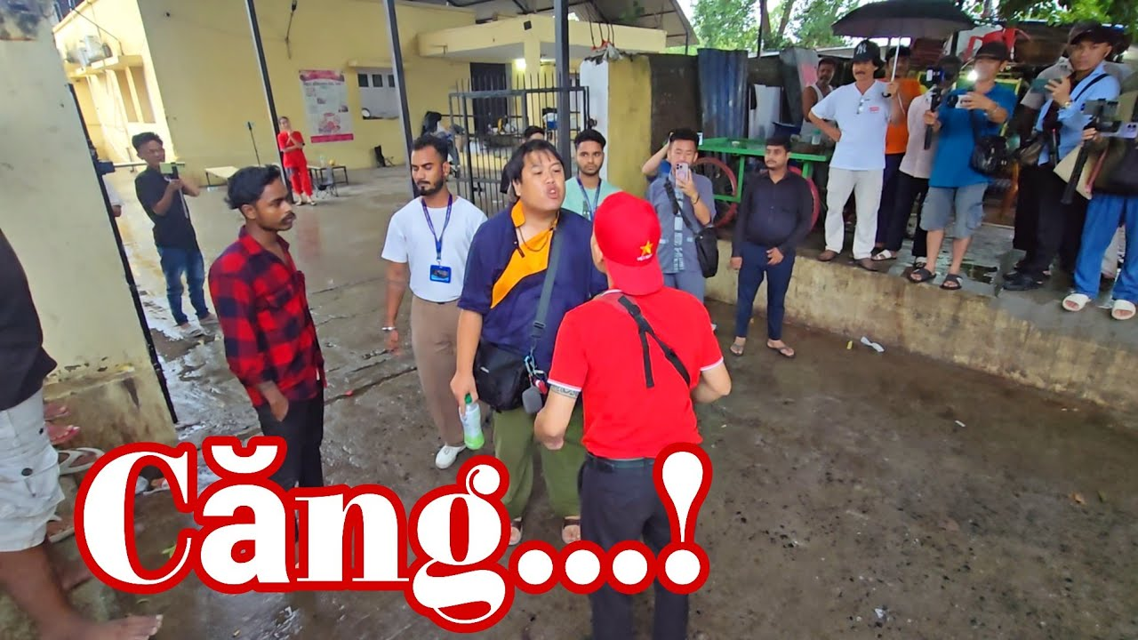 Căng Rồi…! TNV Vệ Sĩ Ben Youtuber dơ trước Cổng Nhà Xác…